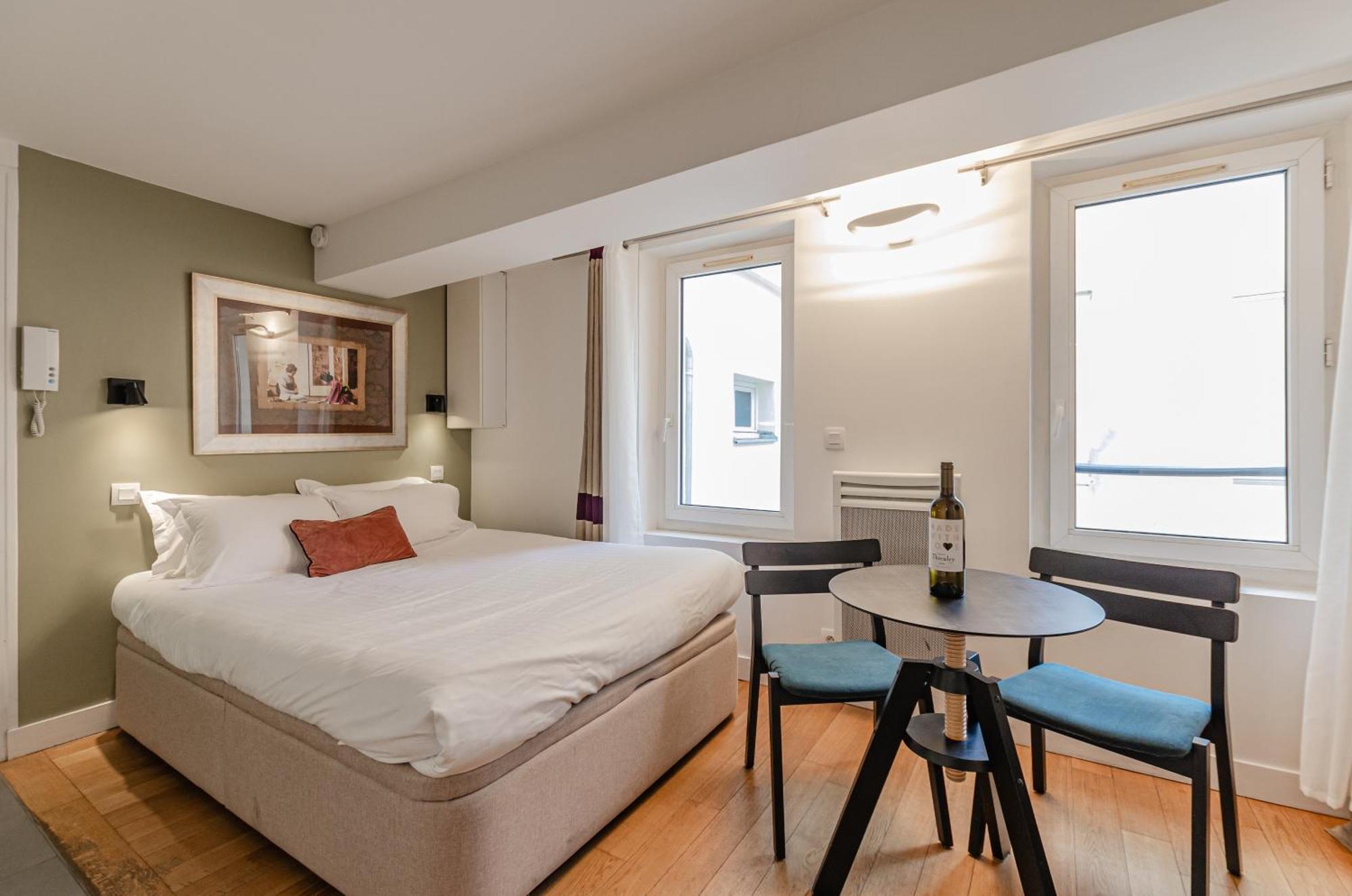 Parisian Home L Bellan Bagian luar foto